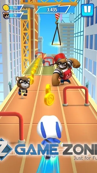 صورة من لعبة Talking Tom Hero Dash [Mod Money]